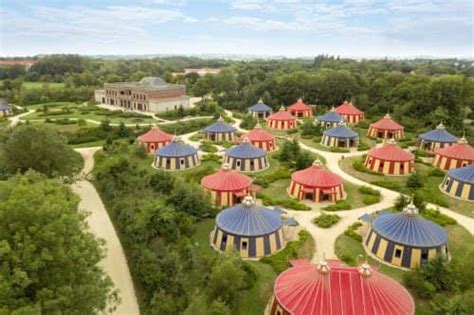 hotel puy du fou booking