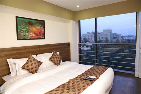 hotel room in mumbai