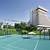 hotels with tennis courts