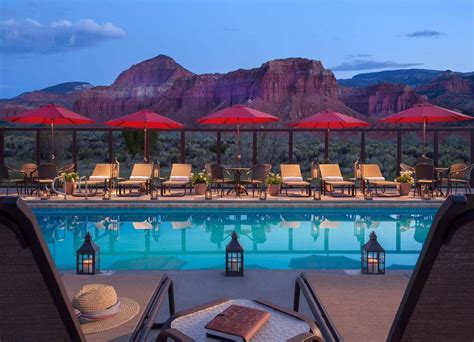 hotels close to capitol reef national park