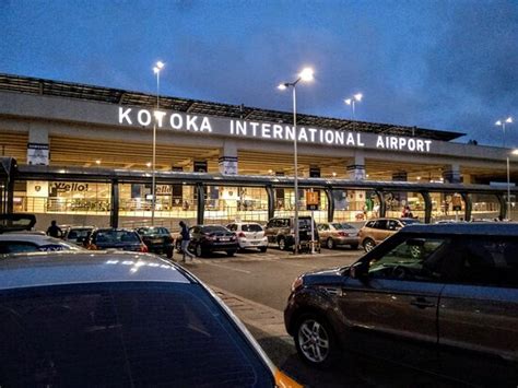 hotels close to kotoka international airport