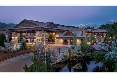 hotels in bishop california usa