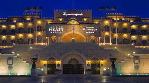 hotels in muscat oman near airport