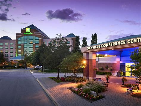 hotels in oakville ontario