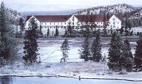 hotels in west yellowstone national park