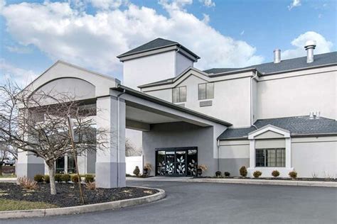 hotels near carlisle fairgrounds pa