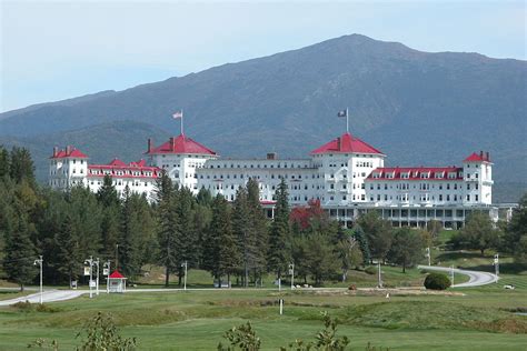 hotels near mt washington auto road