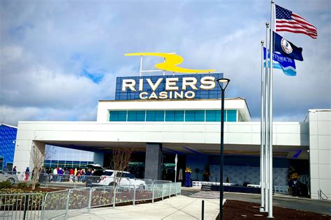 hotels near rivers casino portsmouth va