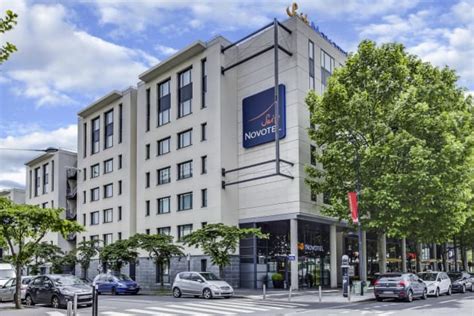 hotels near stade de france paris