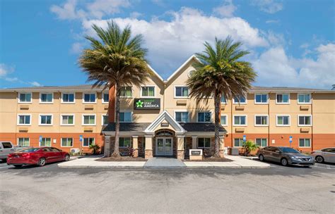 hotels on salisbury road