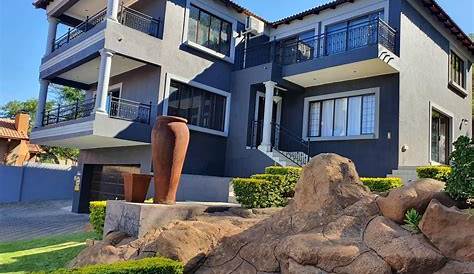 3 Bedroom House for Sale in Safari Gardens | Rustenburg - South Africa