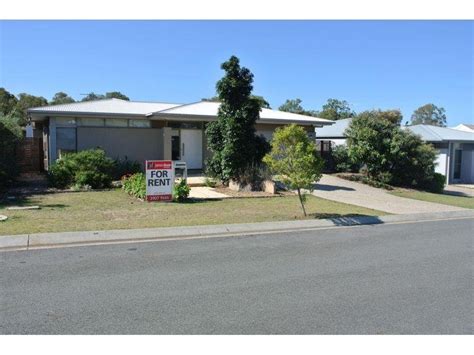 house for rent wakerley