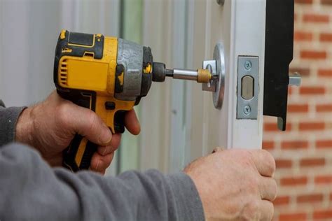 House Key Lock Change