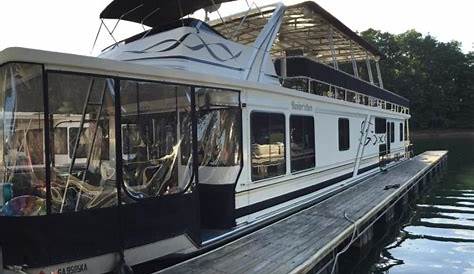 Stardust Cruiser Houseboat on Lake Lanier With Guided