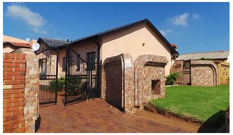 Houses For Sale In Soweto Pimville House PIMVILLE EXT 4, SOWETO Was