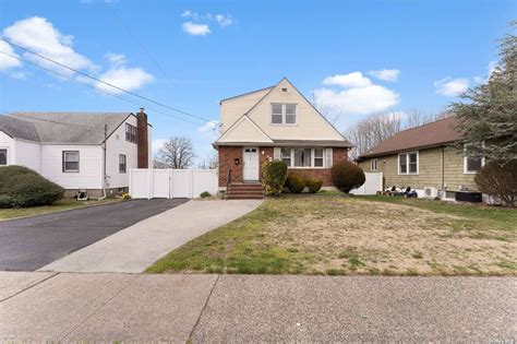 Houses For Rent Hewlett Ny