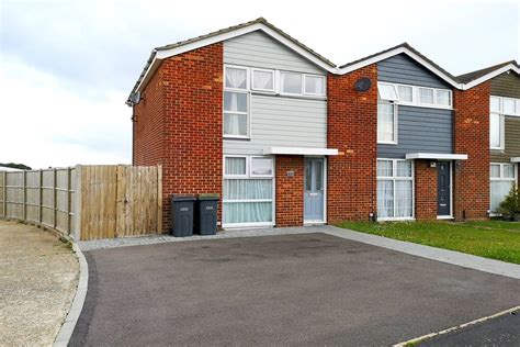 Houses For Sale Gale Moor Avenue Gosport