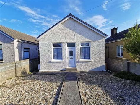 houses for sale near llanelli