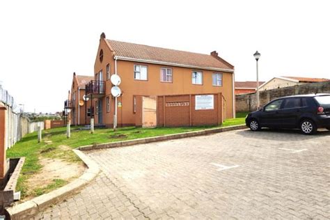 houses to rent in buffalo flats east london