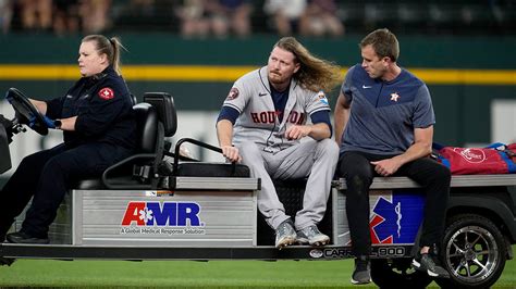 houston astros pitcher hurt ankle