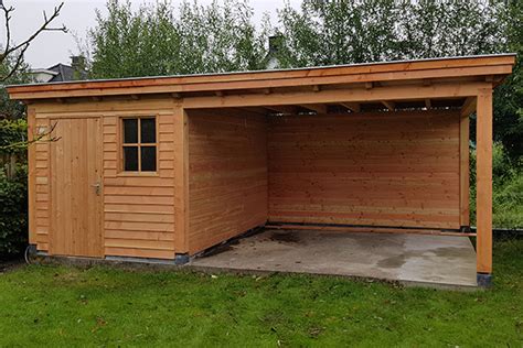 Houten Berging Met Overkapping