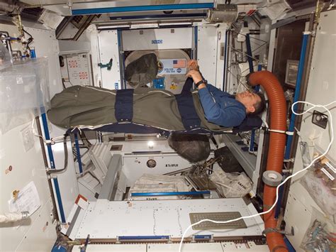 How the Astronauts sleep on the Space Shuttle space