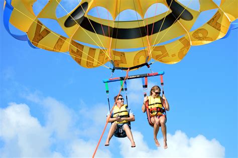 Cairns Parasailing BOOK DIRECT WITH US Call 0411 739 069