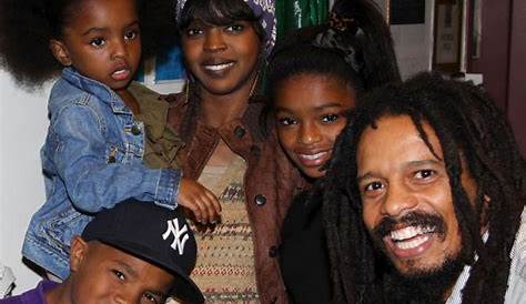 Unveiling Lauryn Hill's Motherhood Journey: Discoveries And Insights