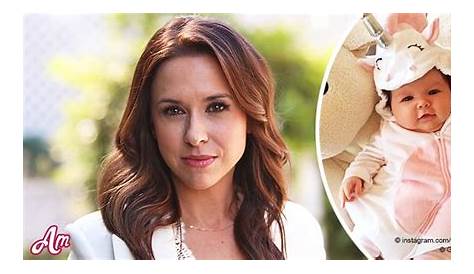 Unveiling The Secrets: Uncover The Number Of Lacey Chabert's Children