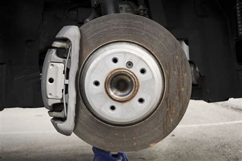 How to Tell if Brake Discs Need Replacing Switch Suspension