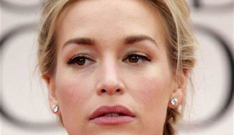 Unveiling The Timeless Appeal Of Piper Perabo: Age, Career, And Legacy Revealed