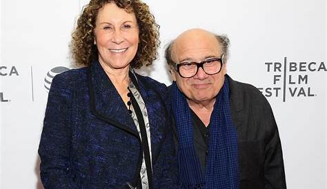 Unveiling The Height And Legacy Of Rhea Perlman: Discoveries And Insights