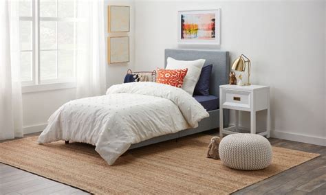 List Of How To Arrange Pillows On Twin Bed For Living Room