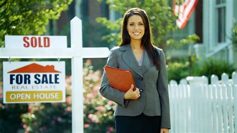 How to a Real Estate Agent in Real Estate