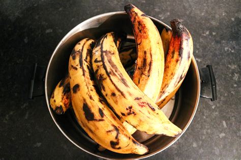 How to Boil Plantains 5 Easy Steps