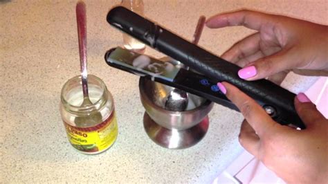 MOM Tip How to Clean Your Curling Iron/Flat Iron 24/7 Moms