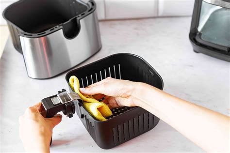 How to clean an air fryer in 5 easy steps