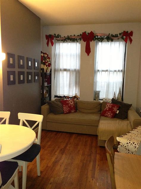 55 Small Apartment Christmas Decor Ideas Holiday bedroom, Christmas