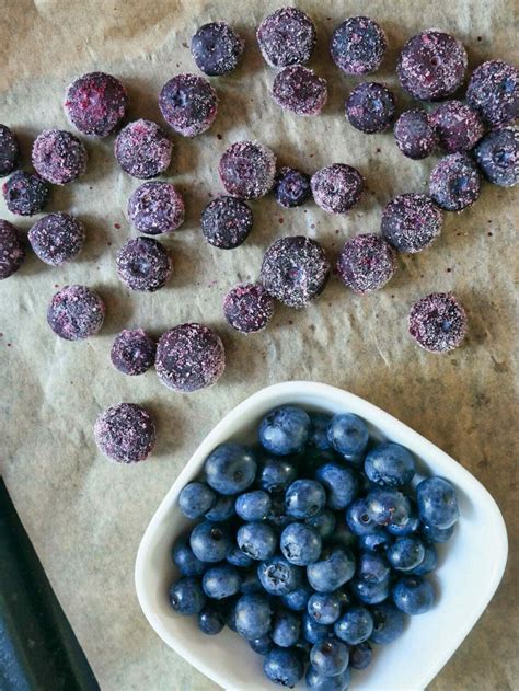 How to Freeze Blueberries (Quick & Easy!) A Couple Cooks