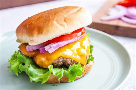 How to Grill the Best Burgers Recipe Grilled burger recipes, Best