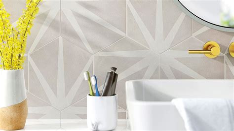 Bathroom Design Ideas A Blue Starburst Tile Demands Attention in 2020 Bathroom design