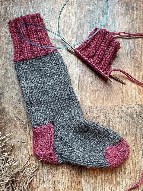 How to Knit a Sock without Turning a Heel Pattern for