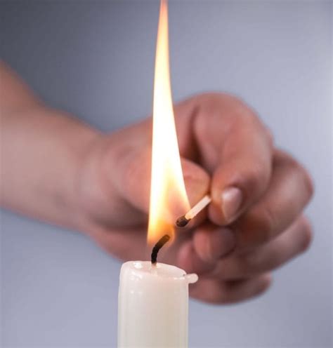 How to Light a Candle without a Lighter [Expert Guide]