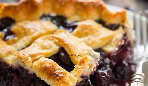 Easy Blueberry Pie With Frozen Blueberries - Aria Art