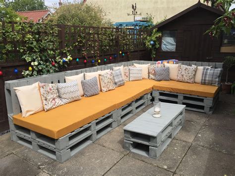 How To Make Patio Furniture Out Of Pallets