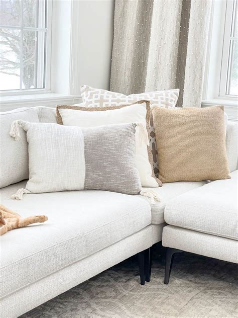 List Of How To Place Pillows On A Sectional For Living Room