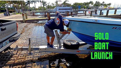 HOW TO LAUNCH A BOAT QUICK AND EASY! YouTube