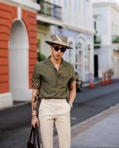 5 Beige Pants Outfits For Men Beige pants outfit, Polo shirt outfits