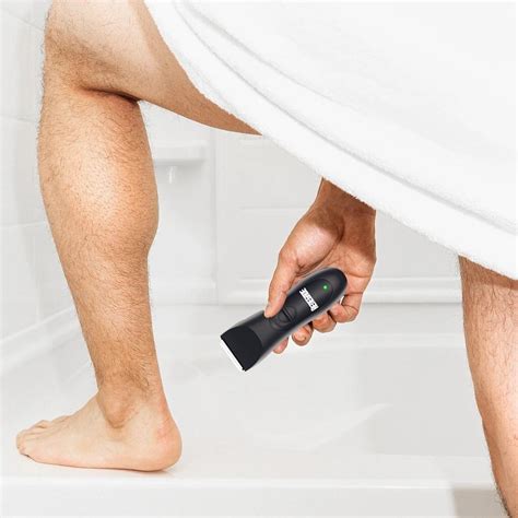 How To Use Pubic Hair Trimmer