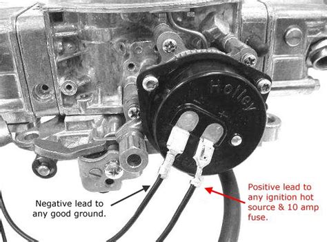 How should the choke cable be attached to an Edelbrock